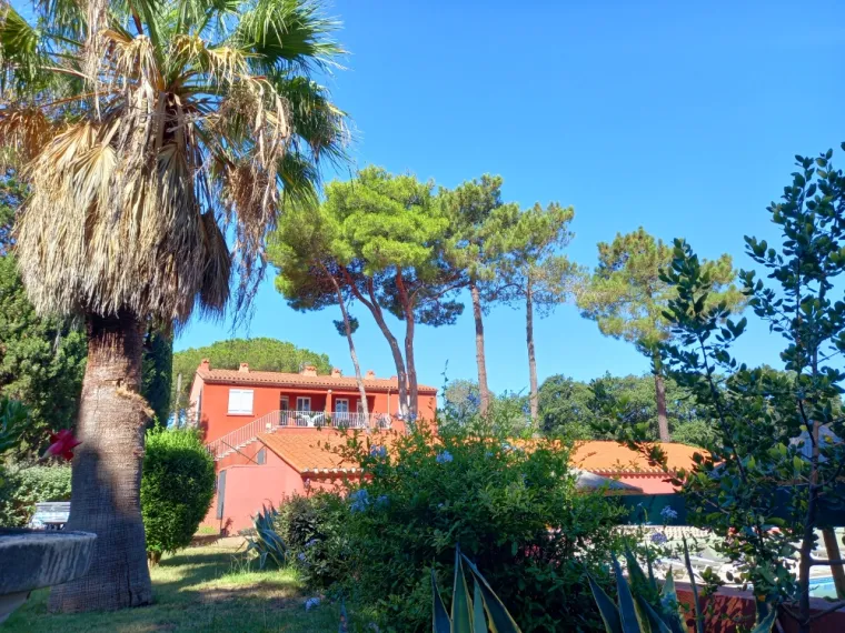 Location Appartement tout confort dans camping nature - Domaine des Mimosas., Argelès-sur-Mer, Domaine des Mimosas