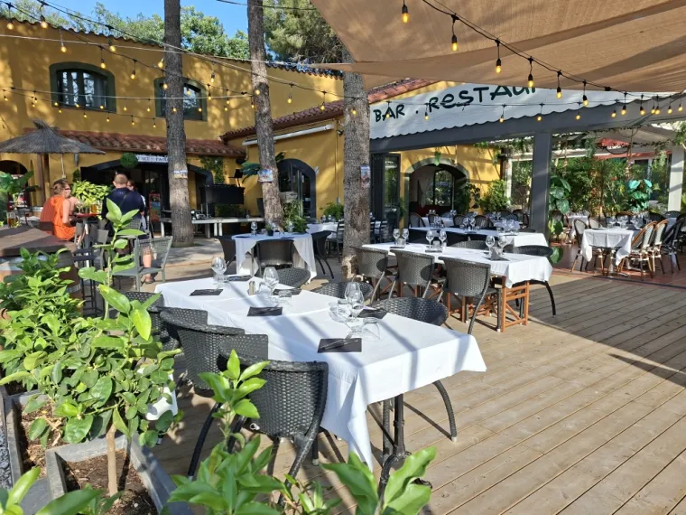 PRIVATISEZ LE RESTAURANT DU DOMAINE DES MIMOSAS POUR VOTRE EVENEMENT!, Argelès-sur-Mer, Domaine des Mimosas