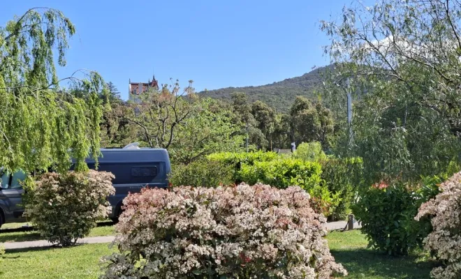 CAMPING CALME, NATURE ET FAMILIAL AVEC EMPLACEMENT CAMPING CAR ,VAN ET TENTE., Argelès-sur-Mer, Domaine des Mimosas