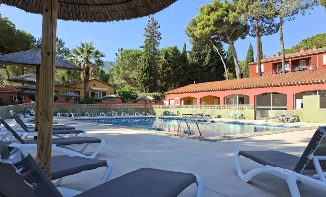 CAMPING FAMILIAL A LA MER AVEC PISCINE ET RESTAURANT., Argelès-sur-Mer, Domaine des Mimosas