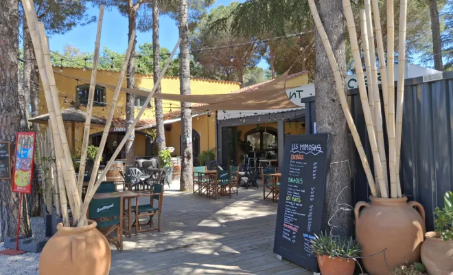 CAMPING AVEC PISCINE ET BAR RESTAURANT, Argelès-sur-Mer, Domaine des Mimosas