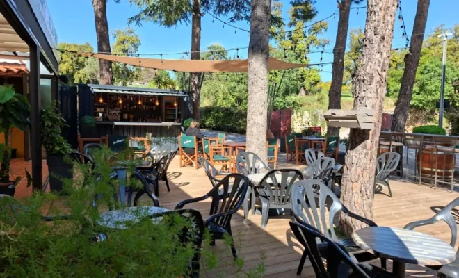 CAMPING AVEC PISCINE ET BAR RESTAURANT, Argelès-sur-Mer, Domaine des Mimosas