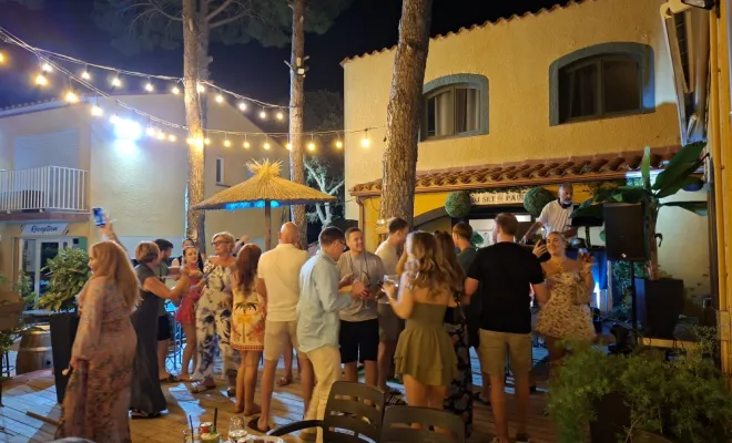 SOIREE KARAOKE DE L'ETE : C'est VOUS la star au camping !, Argelès-sur-Mer, Domaine des Mimosas