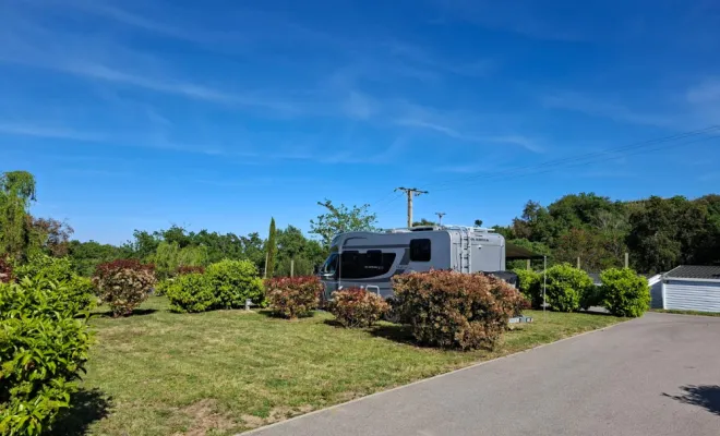GRAND EMPLACEMENT POUR CAMPING CAR, Argelès-sur-Mer, Domaine des Mimosas